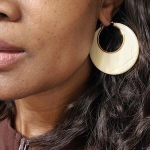 Kate Spade Cream and Gold Hoop Earrings